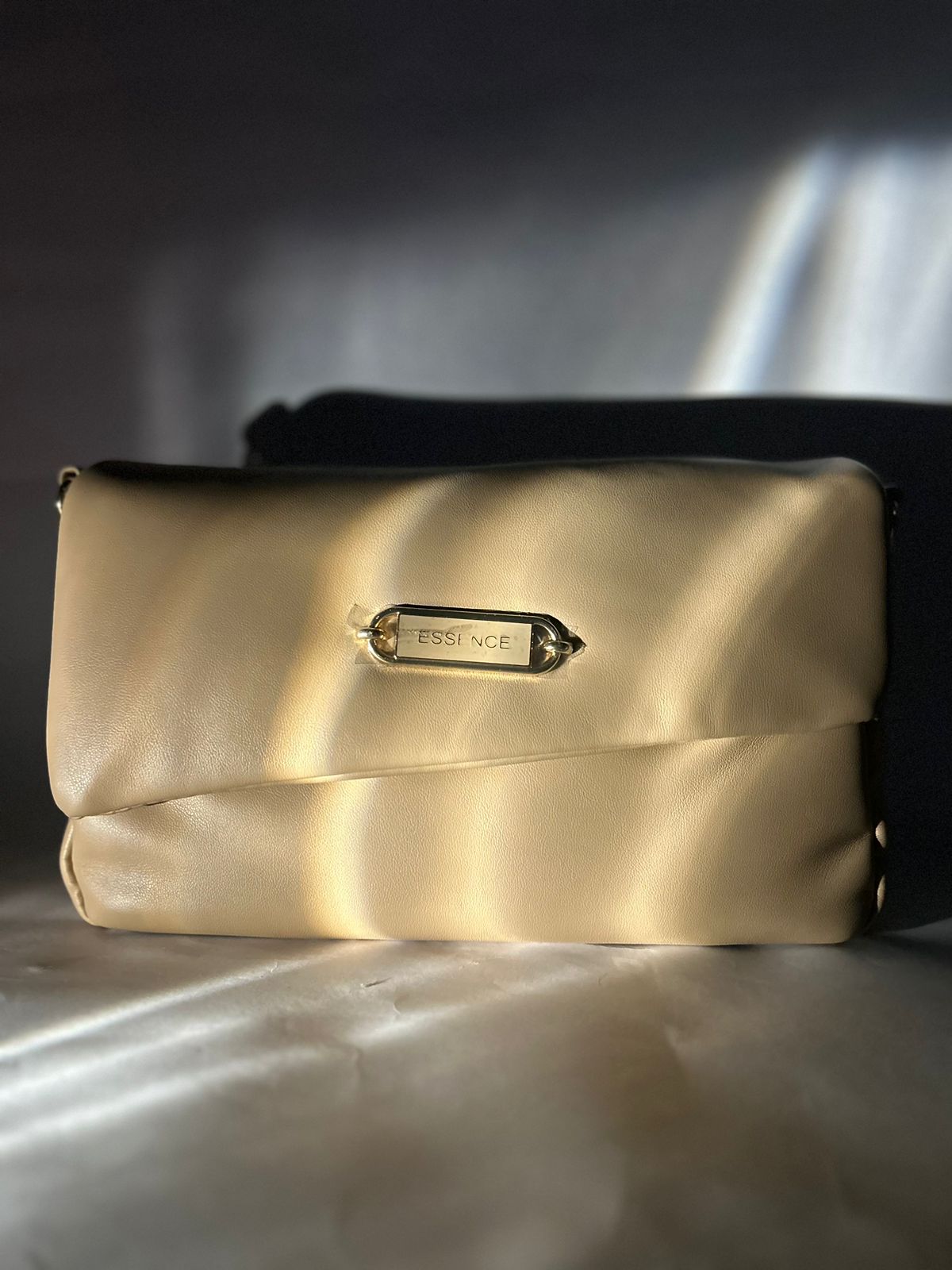 Essence Sling Bag